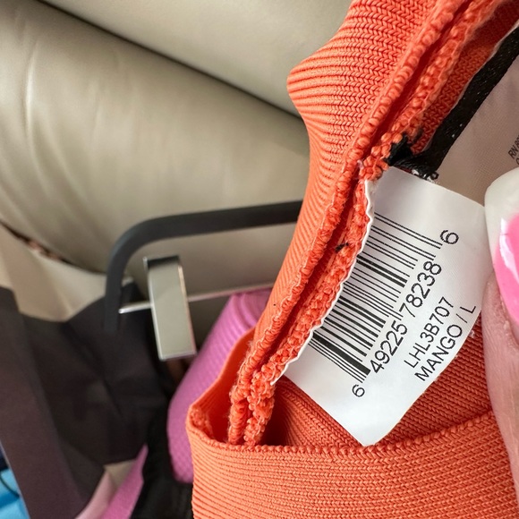 BCBGMAXAZRIA mango color skirt size Large - Picture 4 of 4